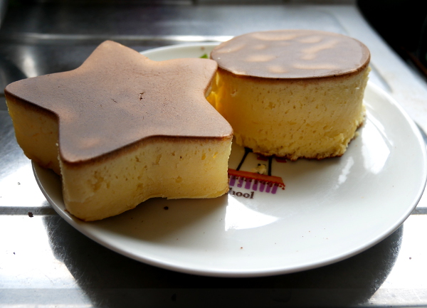 セリアのホットケーキ型で簡単キレイに焼くコツ 厚焼きパンケーキ 伊賀忍者ニャン太郎ブログ